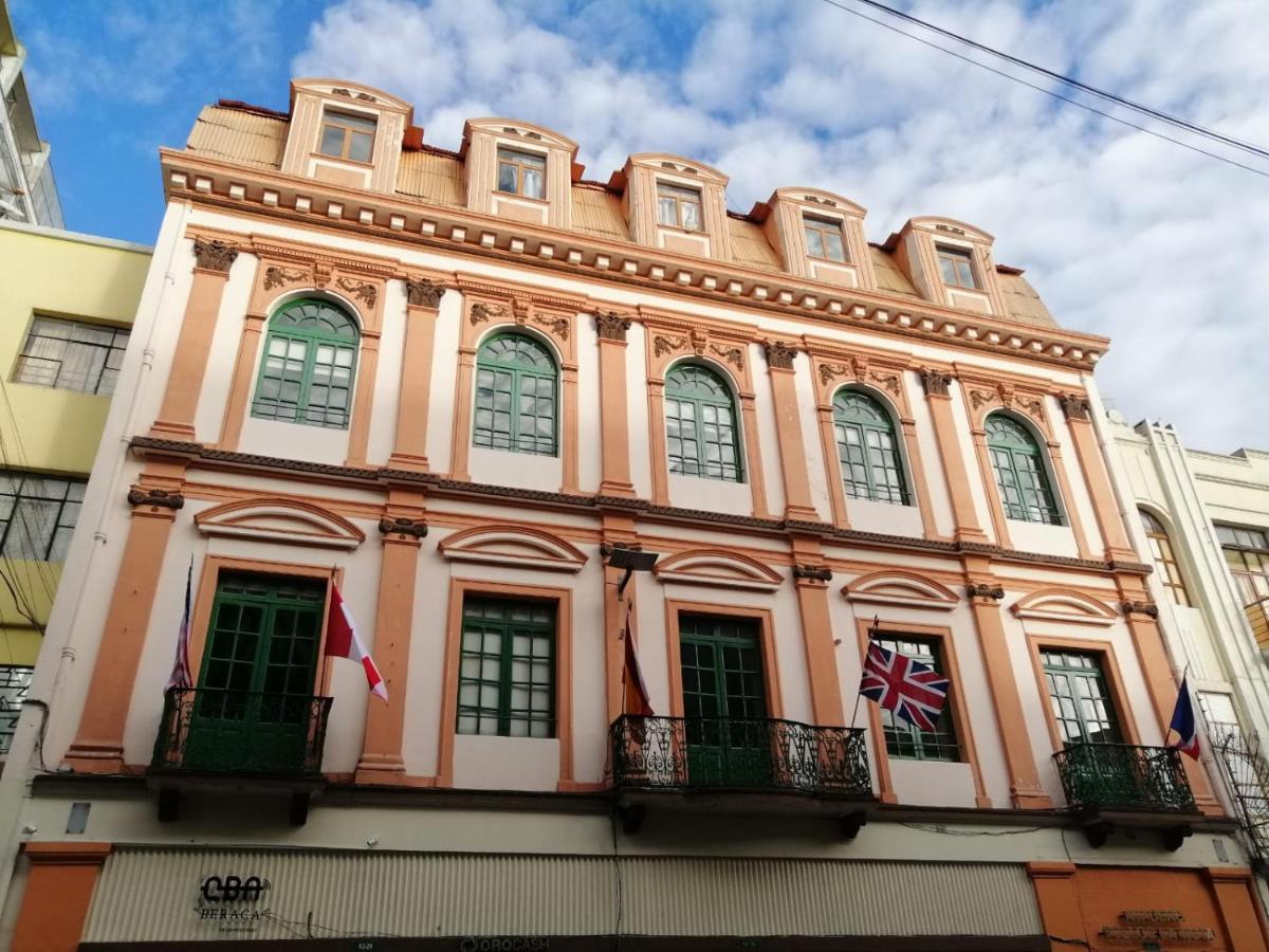 Hostal Victoria Quito Zewnętrze zdjęcie