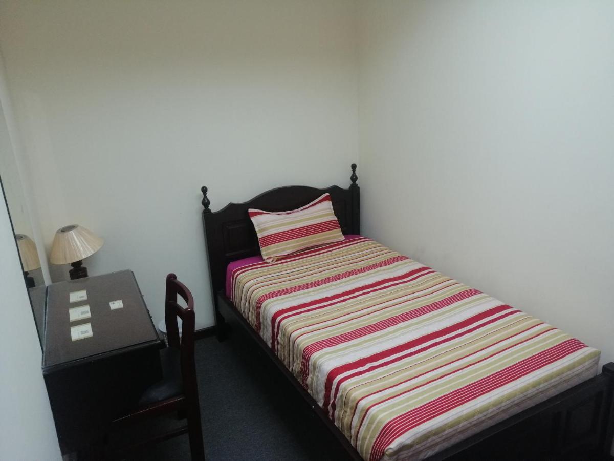 Hostal Victoria Quito Zewnętrze zdjęcie