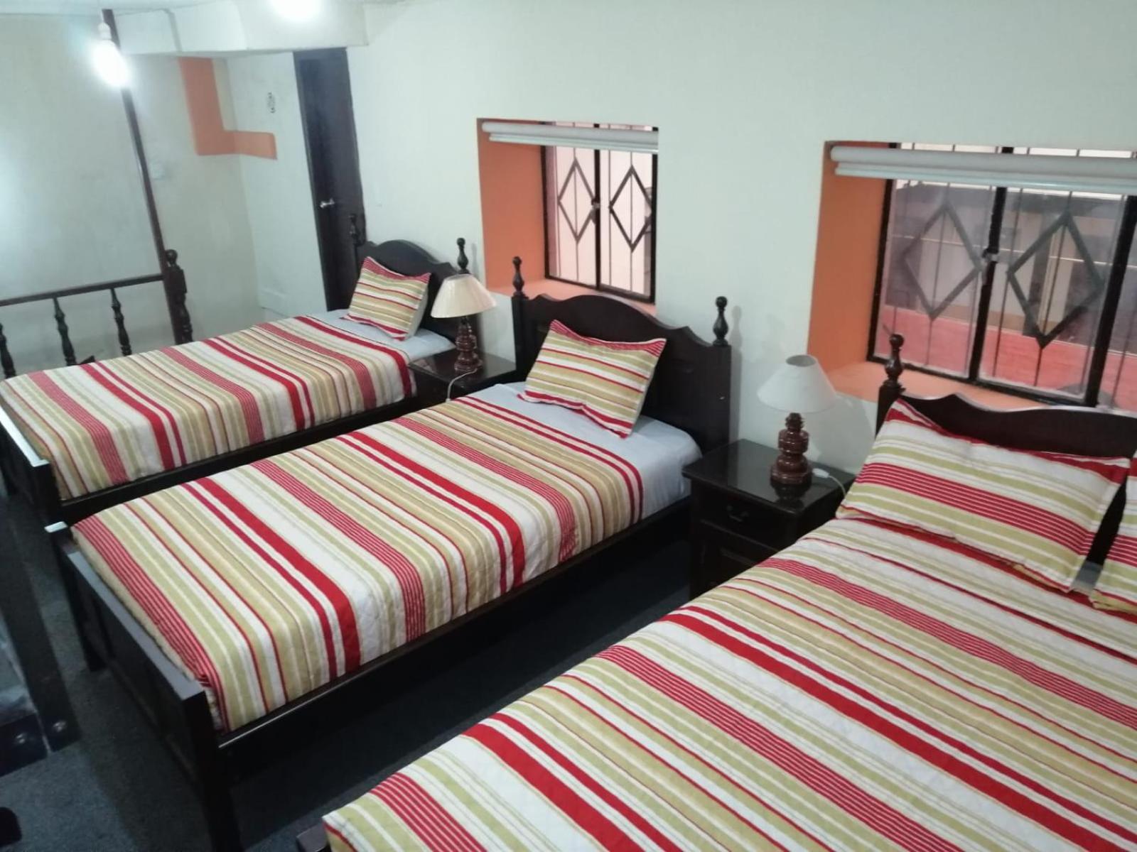Hostal Victoria Quito Zewnętrze zdjęcie