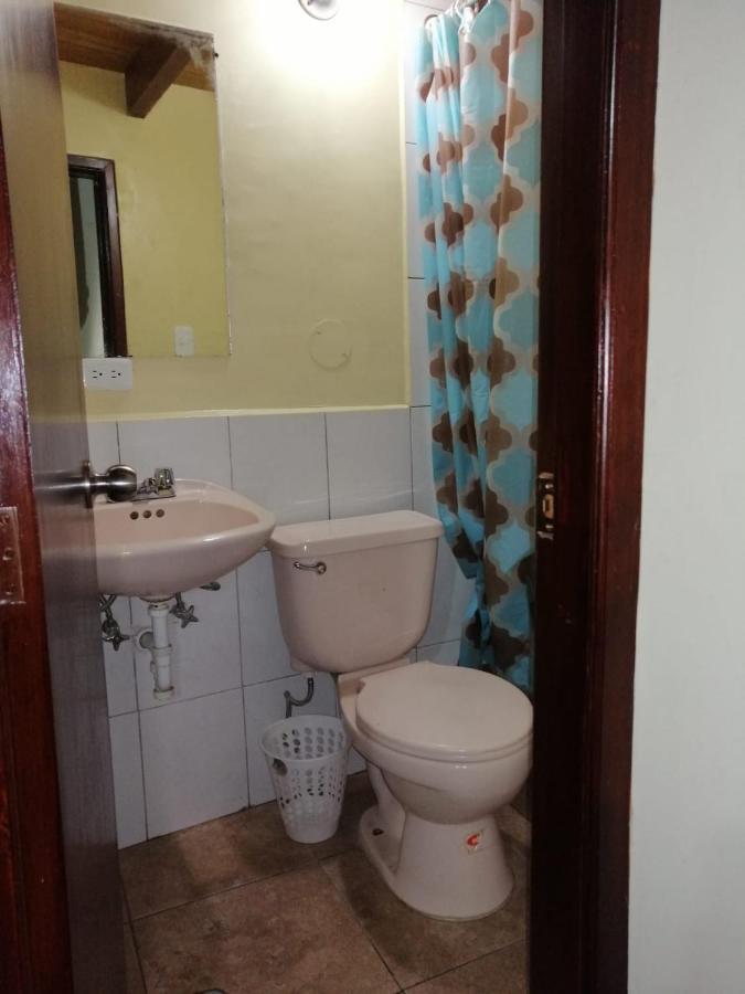 Hostal Victoria Quito Zewnętrze zdjęcie