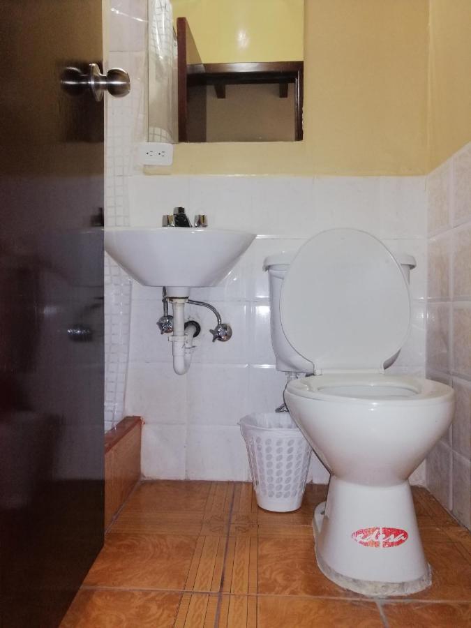 Hostal Victoria Quito Zewnętrze zdjęcie